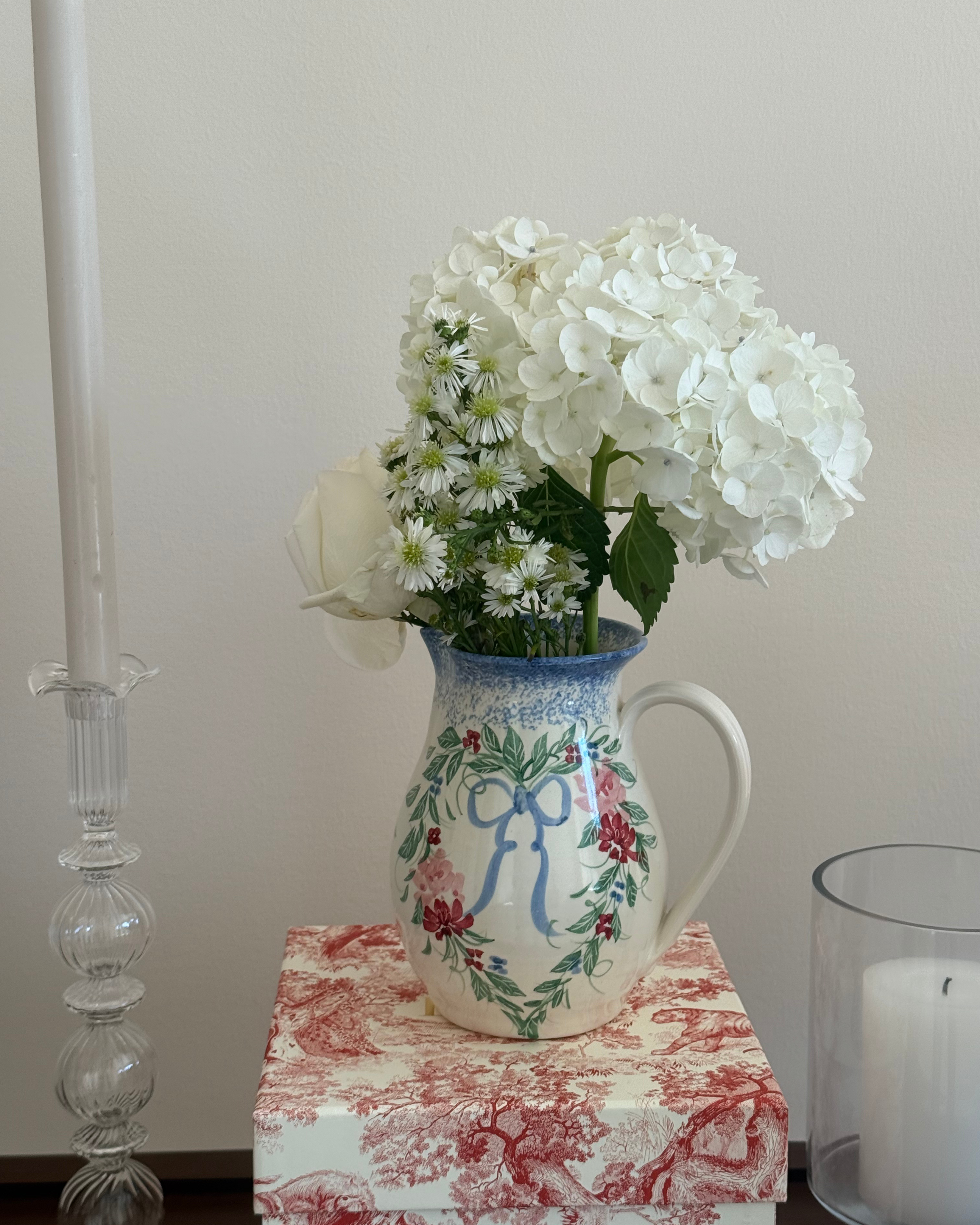 Vase & Pitcher